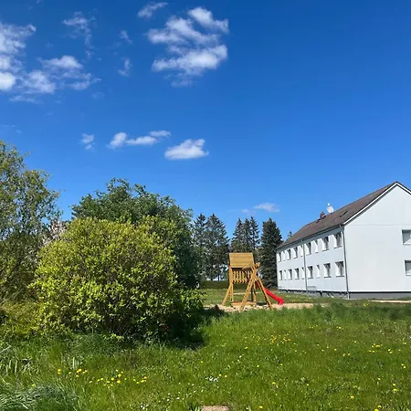 Apartment Monteur-pension N2 *